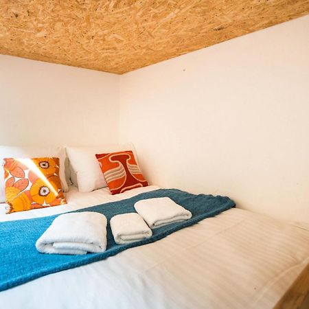 Апартаменти Cute House In Soho - Full Ac, Quiet And Unique! Лондон Екстер'єр фото