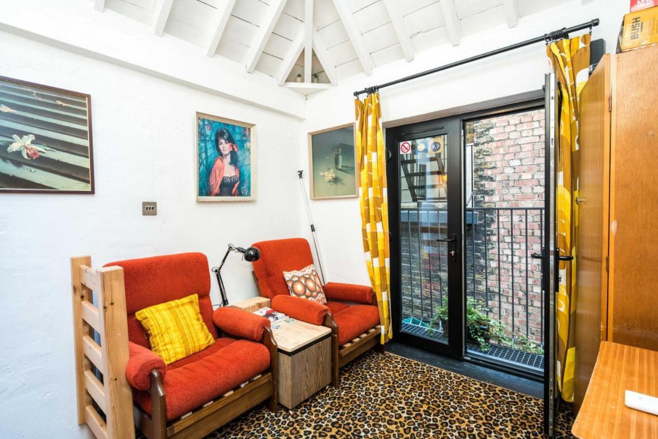Апартаменти Cute House In Soho - Full Ac, Quiet And Unique! Лондон Екстер'єр фото