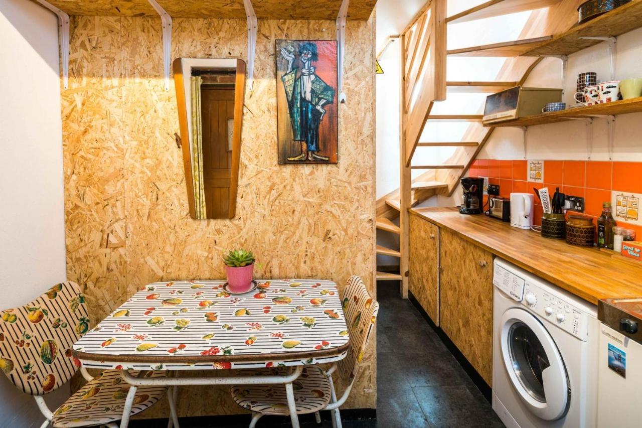 Апартаменти Cute House In Soho - Full Ac, Quiet And Unique! Лондон Екстер'єр фото